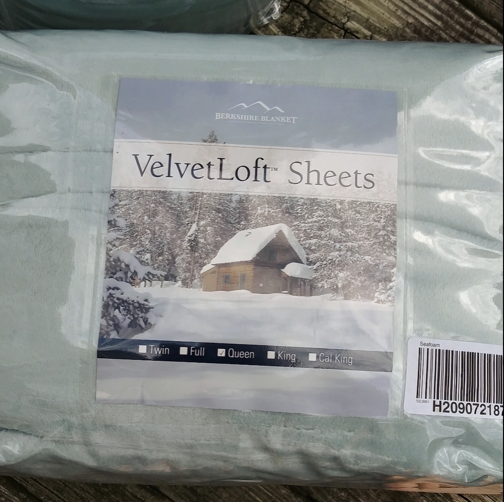 VelvetLoft Sheets